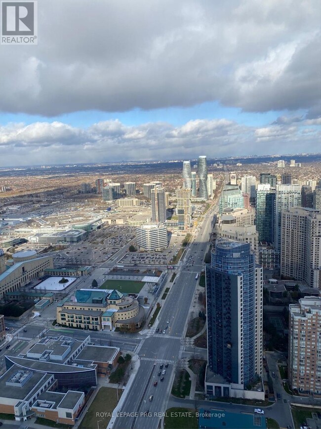 Photo - 3900 Confederation Pkwy Unité 5201