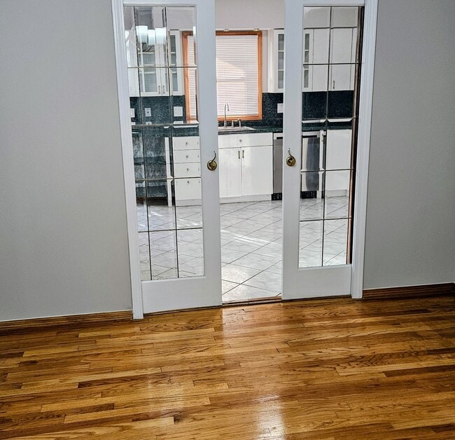 Photo - 10 Mayflower Rd