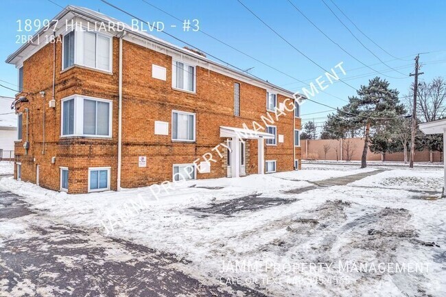 Building Photo - Recently Renovated 2-Bedroom apartment in ... Unit #3