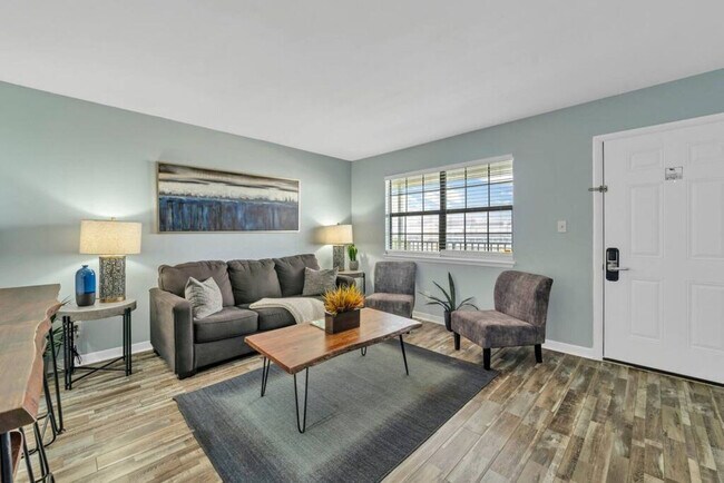 Photo - 312 Bream Ave Unit SI ID1502001P