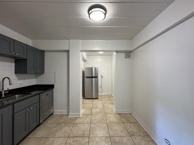 Photo - 1360 W Touhy Ave Unit 503