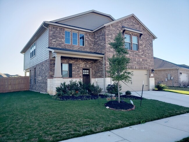 Building Photo - 124 Peruvian Ln Rental