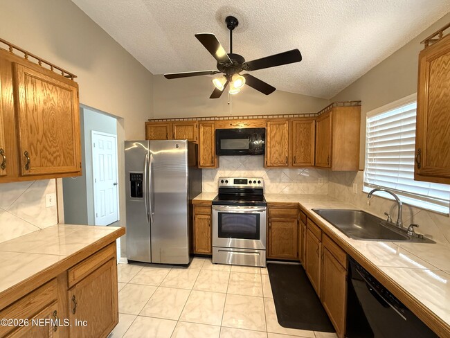 Photo - 2798 Lantana Lakes Dr W