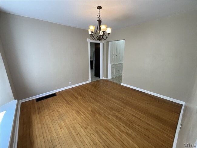 Photo - 622 Sherman St
