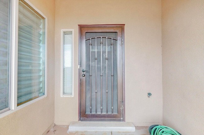 Photo - 3 bedroom, 2 1/2 Bath Pulte Ocotillo Model Home
