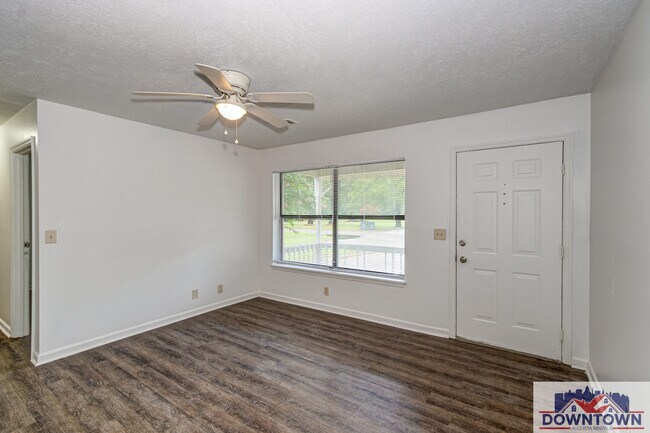 Photo - 216 Patton Dr