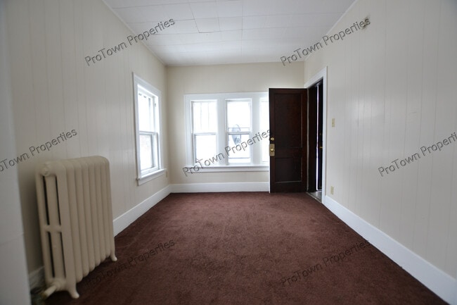 Photo - 26 N Broadway St Unit 1S