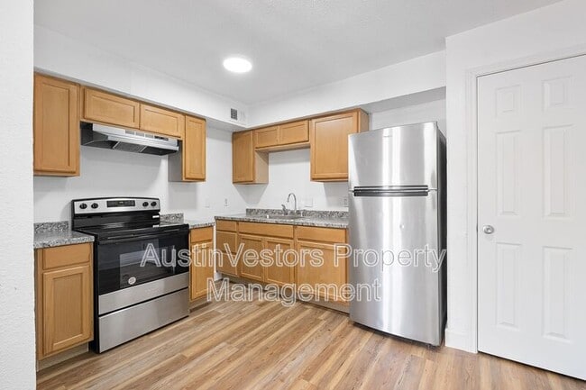 Photo - 2217 Mission Hill Dr Unit B