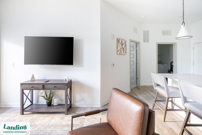 Photo - 3299 Loop Rd Unidad 02-117.1412654