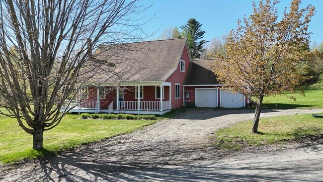 Photo - 109 N Hollow Rd