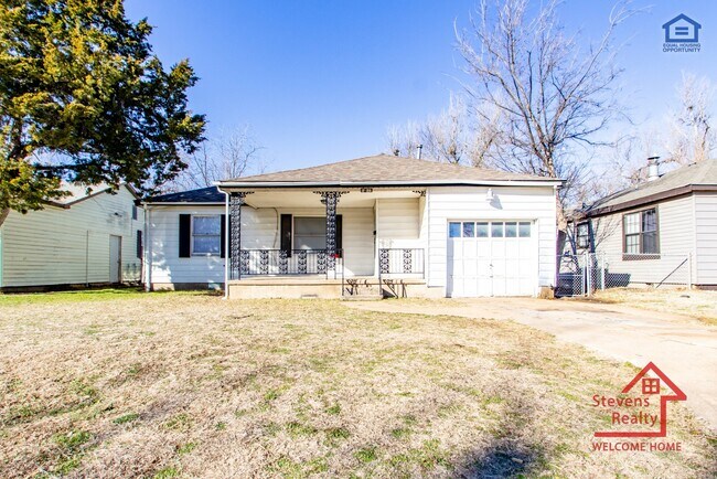 Photo - 2524 Prentice NW