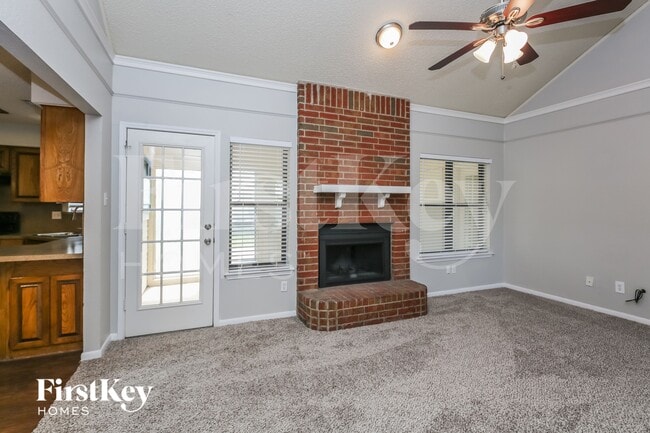 Photo - 6008 Sundown Dr