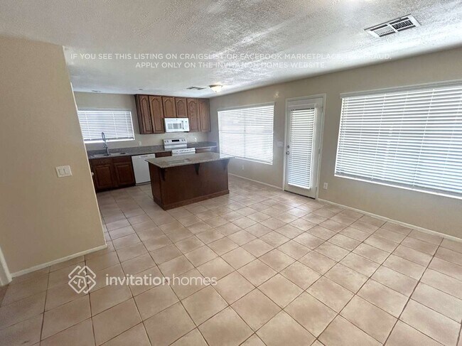 Photo - 7441 W Krall St