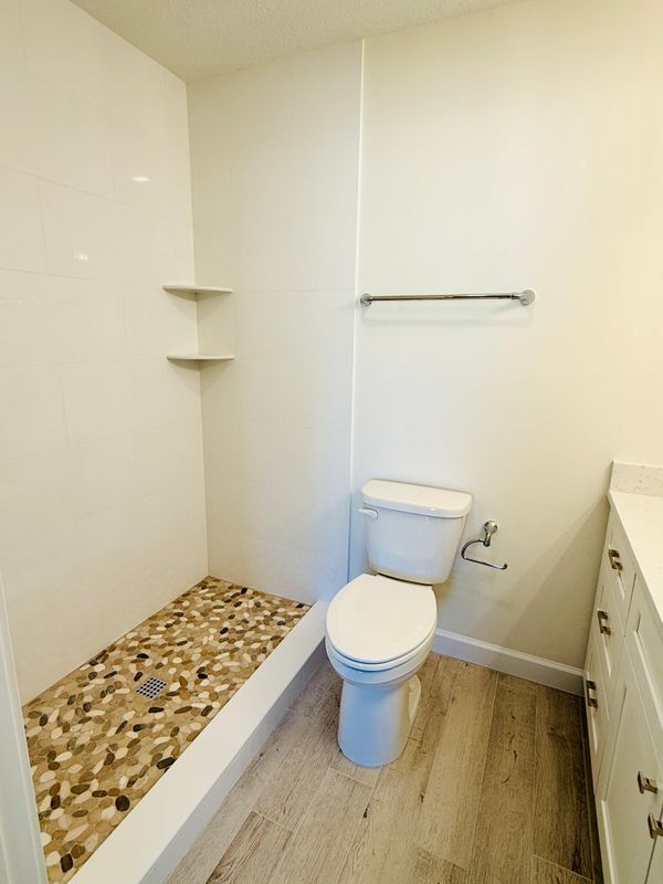 Photo - 1635 22nd Ave SW