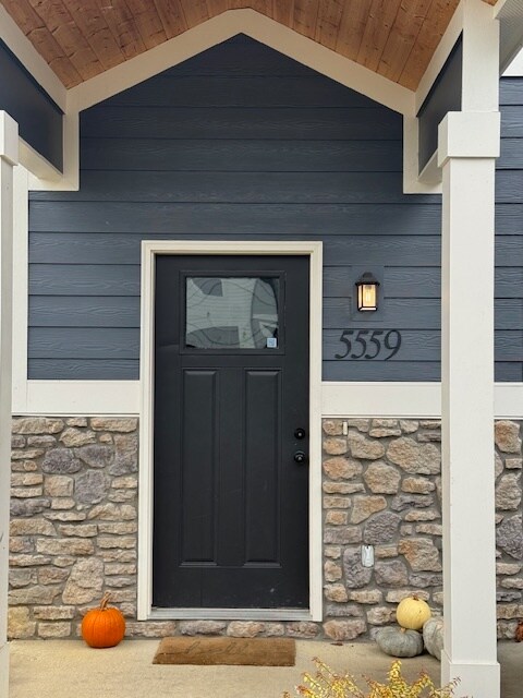 Photo - 5559 Stream Ln