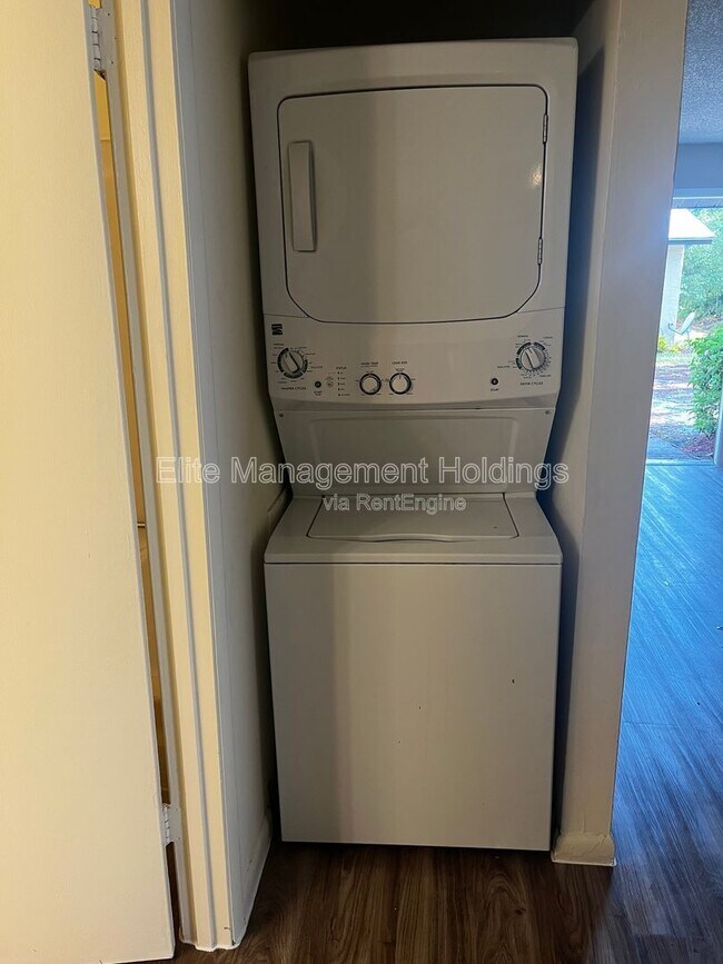 Photo - 1505 40th Ave