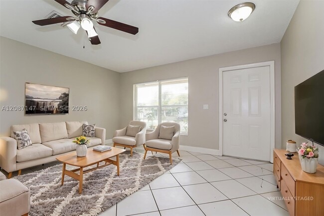 6129 Moonbeam Dr