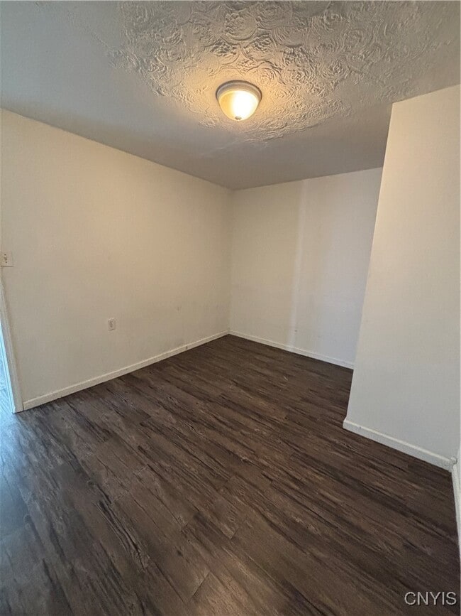 Photo - 338 Academy St