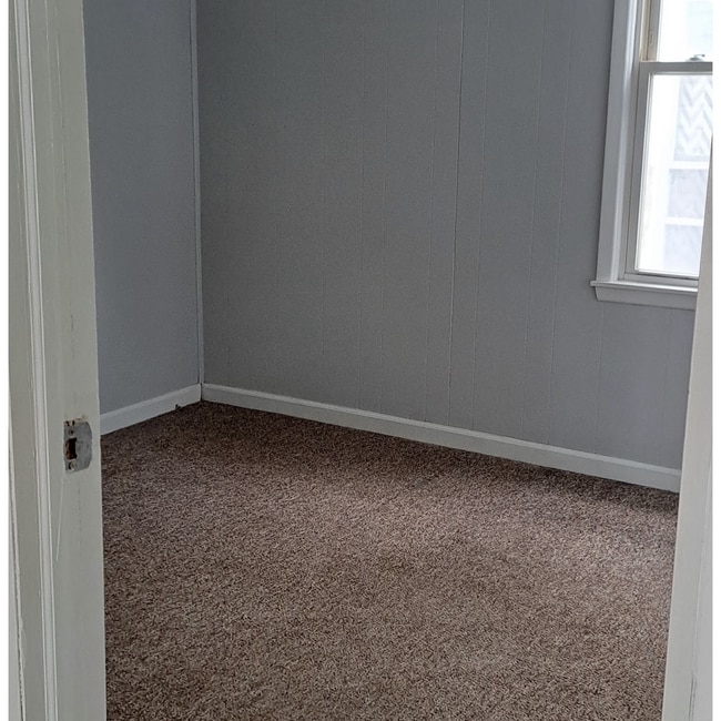 Photo - 2014 Wabash Ave Unit 2nd floor