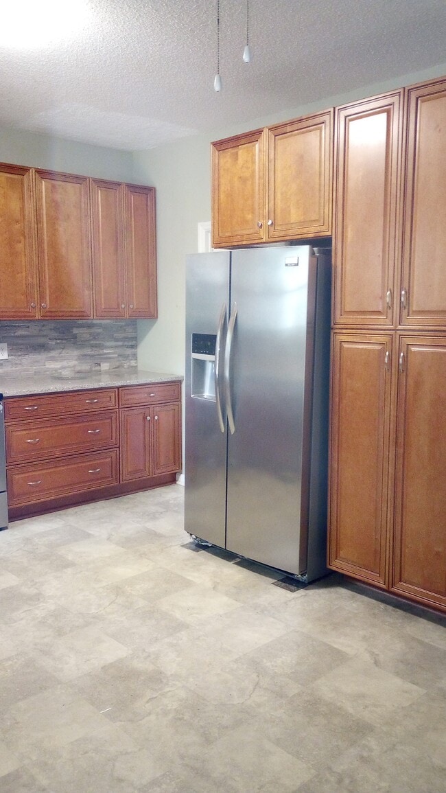 Photo - 107 Bebington Dr