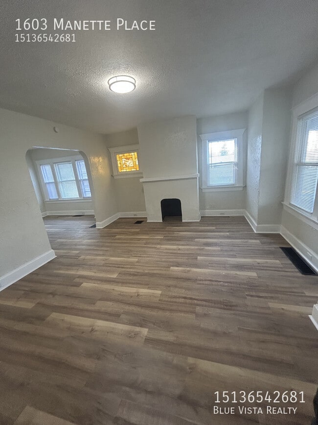 Photo - 1603 Manette Pl