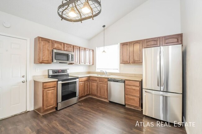 Photo - 4215 S Gibraltar St