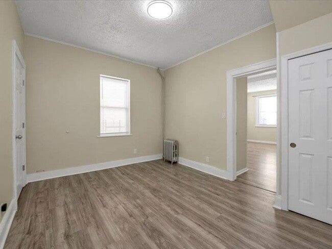 Photo - 2741 Stillwell Ave