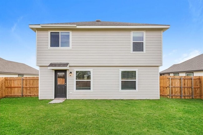 Photo - 2408 Rosewood Ln