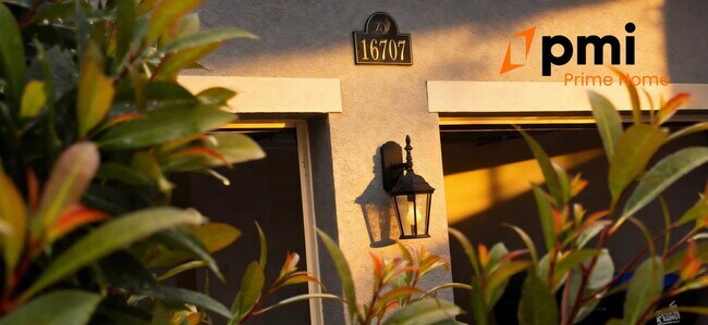 Photo - **Charming Upgraded 4-Bedroom Home for Rent in Waterleigh Community**