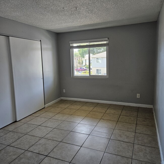 Photo - 205 Berry Tree Pl Unit 1
