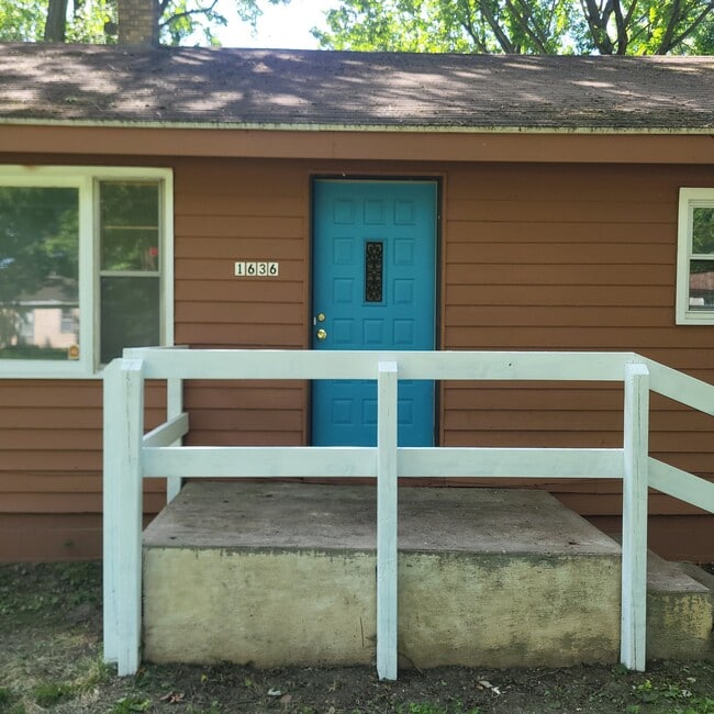 Photo - 1636 Berrien Ave
