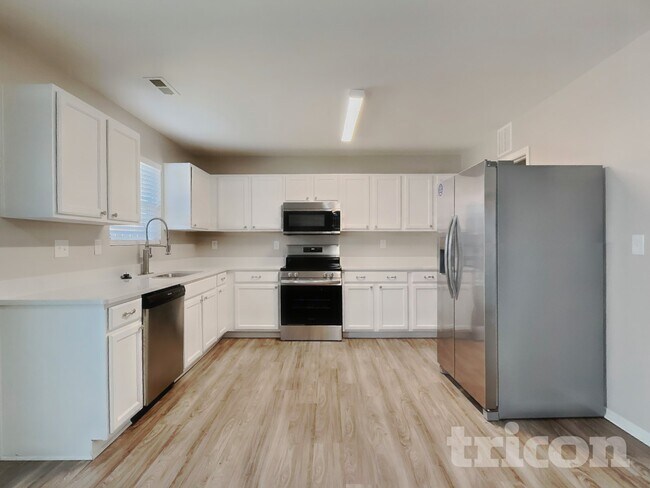 Photo - 5337 Liberty Hall Cir