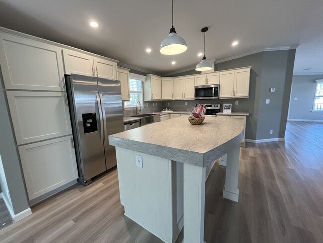 Photo - 146 Lakeview Dr