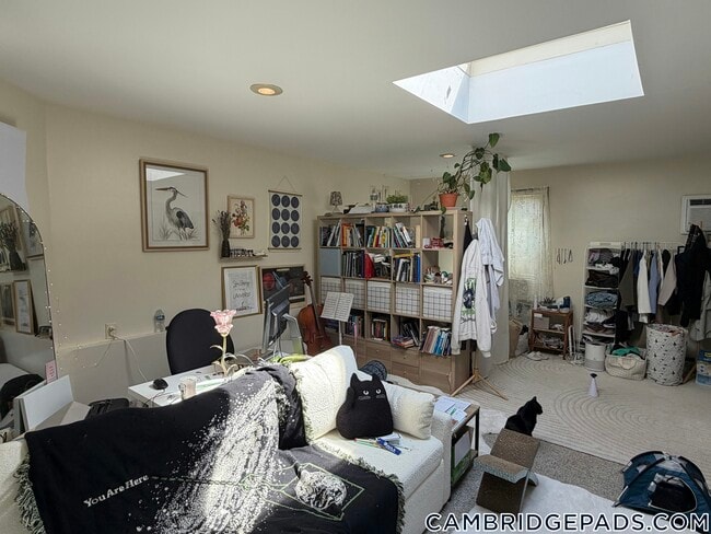 Photo - 520 Cambridge St
