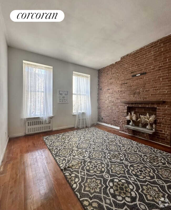 Building Photo - 1670 York Ave Rental
