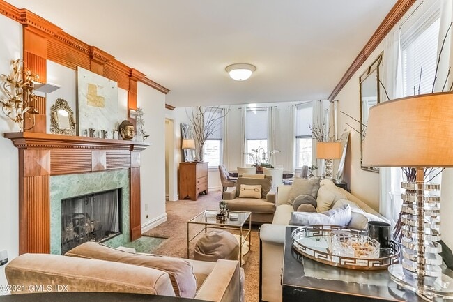 Photo - 12 Lexington Ave Unit 2