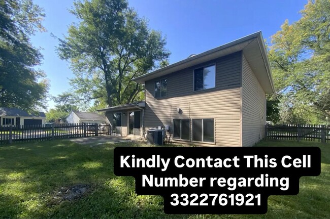 Building Photo - 1029 Surrey Ct Rental