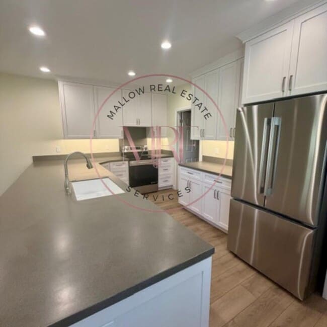 Photo - 1231 1/2 Eunice Dr