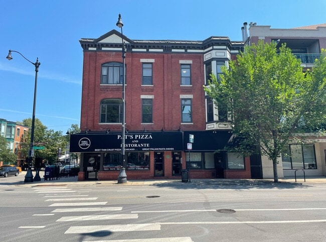 Building Photo - 2677 N Lincoln Ave, Chicago, IL 60614