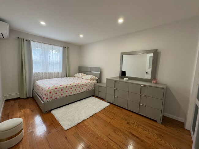 Photo - 2136 47th St Unidad 1