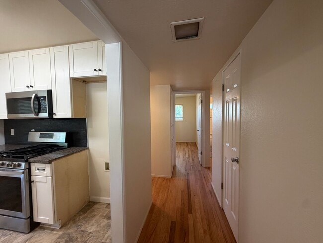 Photo - 4 bedroom house in Orangevale on a huge lot