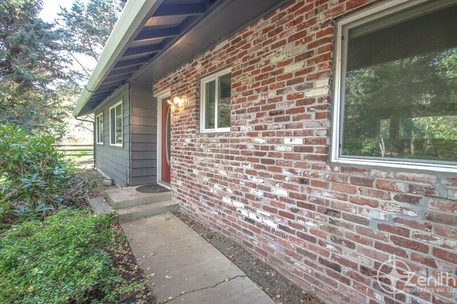 Photo - 12908 NE Salmon Creek Ave