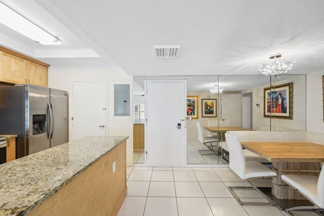 Building Photo - 3230 S Ocean Blvd Unit B203 Rental