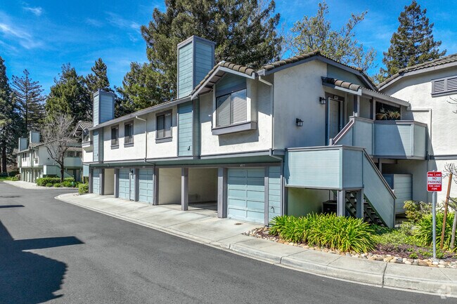 Primario - Ridgewood Manor