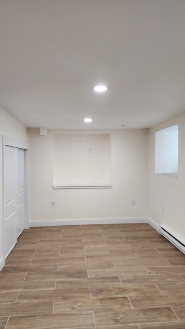 Bedroom Area - 37 Drew Ave Unidad 2B