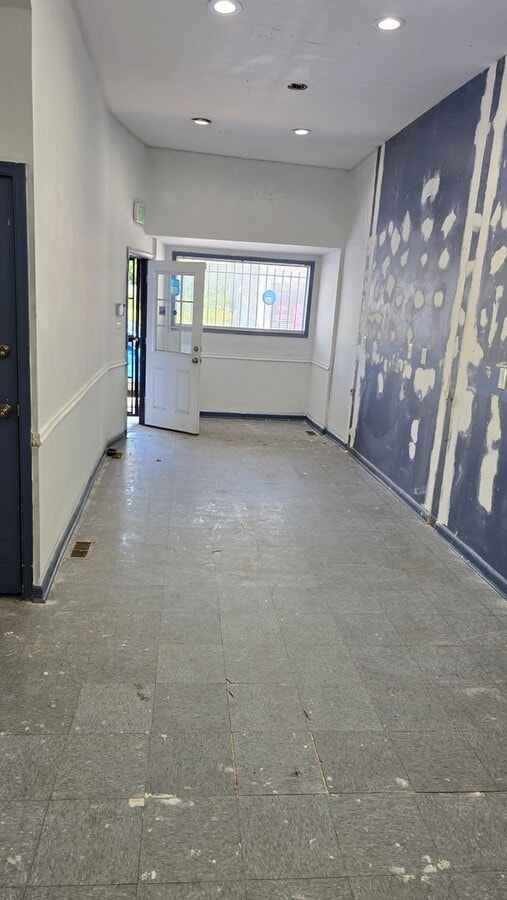 Photo - Pennsylvania Unit 2712 Pennsylvania Ave commercial space