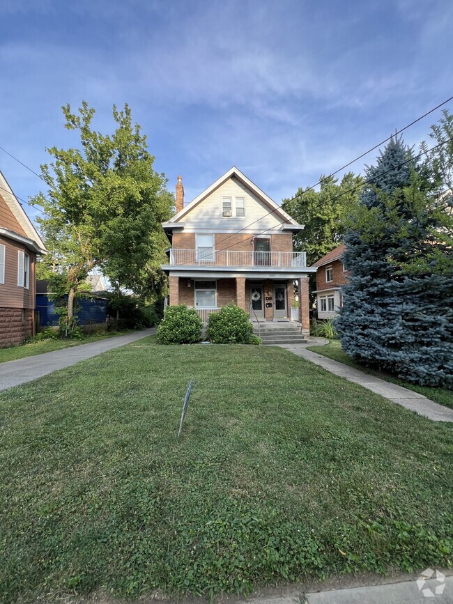 Building Photo - 3915 Lindley Ave Unit 2 Rental