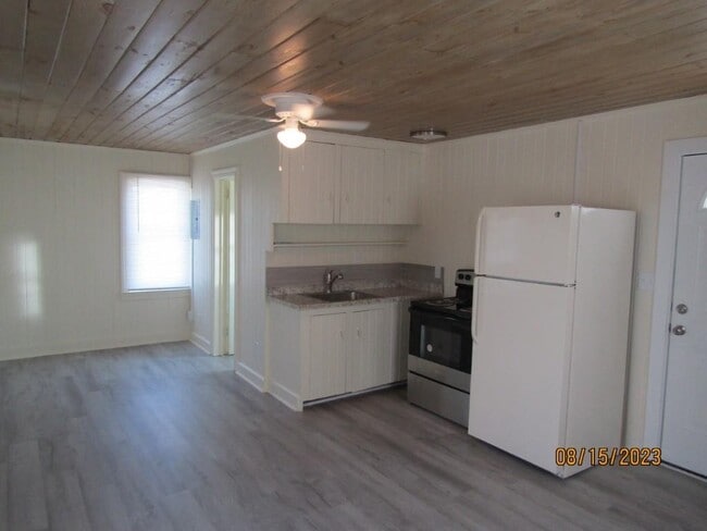 1612 S Ocean Blvd