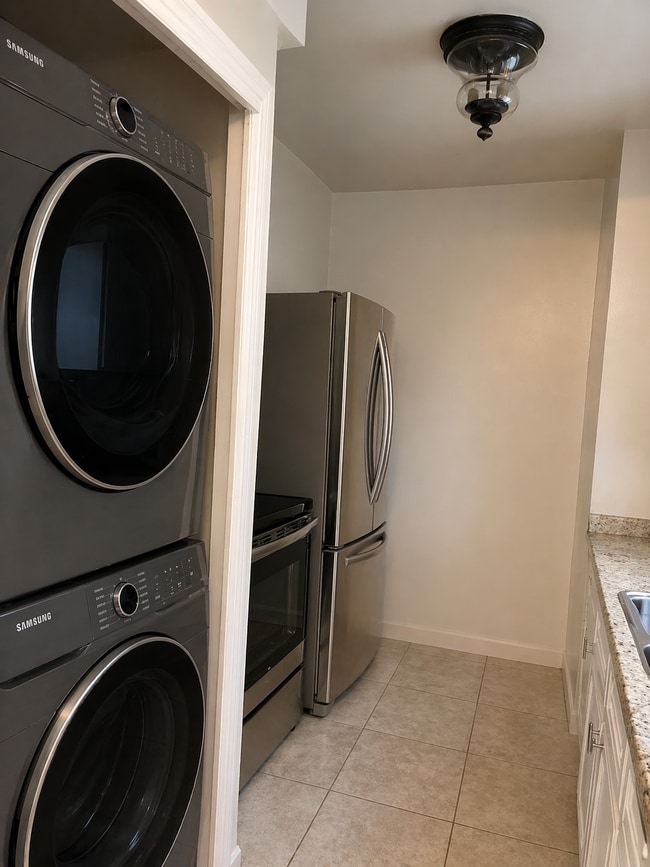 Photo - 724 Clay Ave