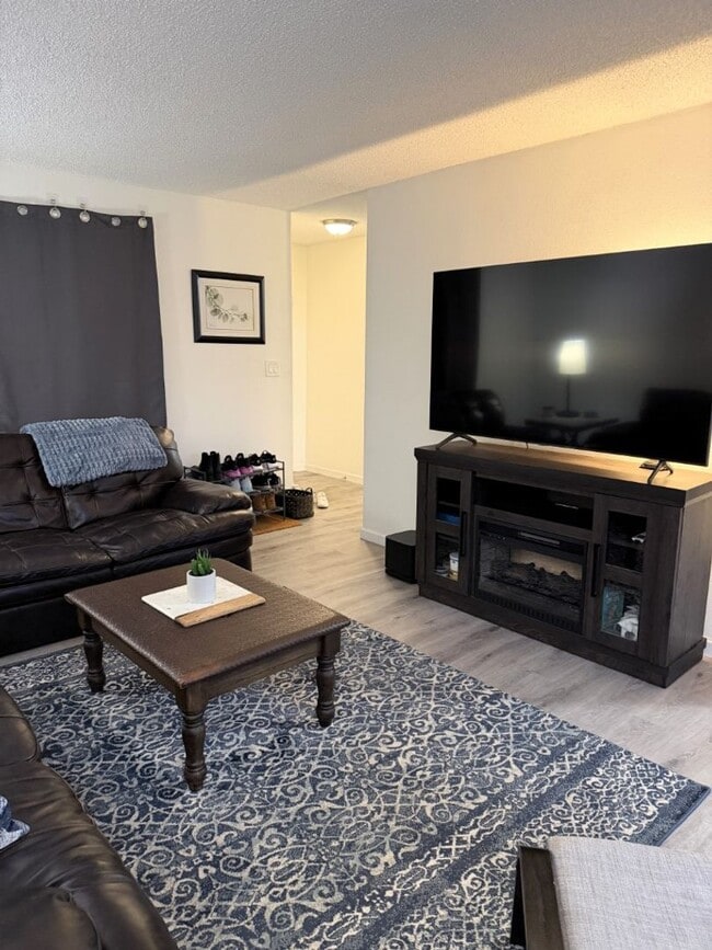 Photo - 2Bd/1.75Ba Redmond Condo Unit 92